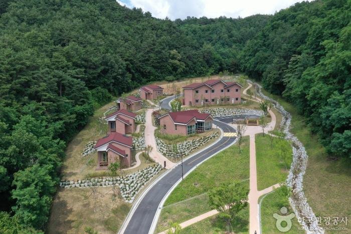 [Gyeongsangbuk-do] Bonghwa Pavilion Culture Center(봉화정자문화생활관)