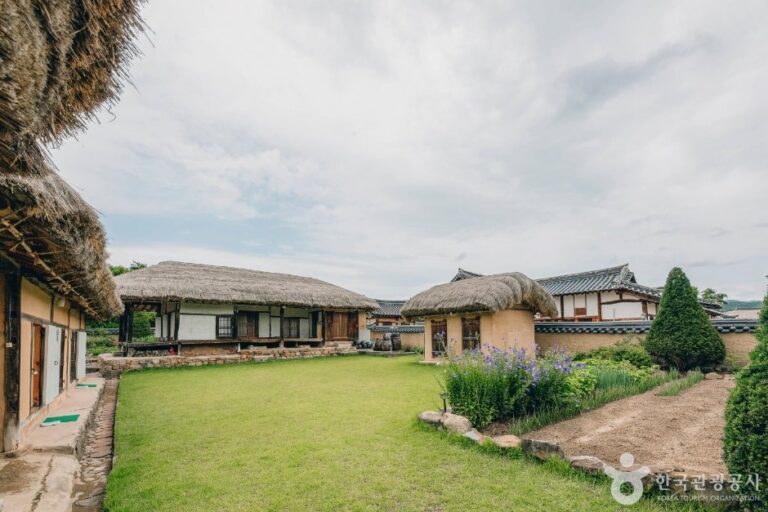 [Gyeongsangbuk-do] Garam Choyeonjae (가람초연재)