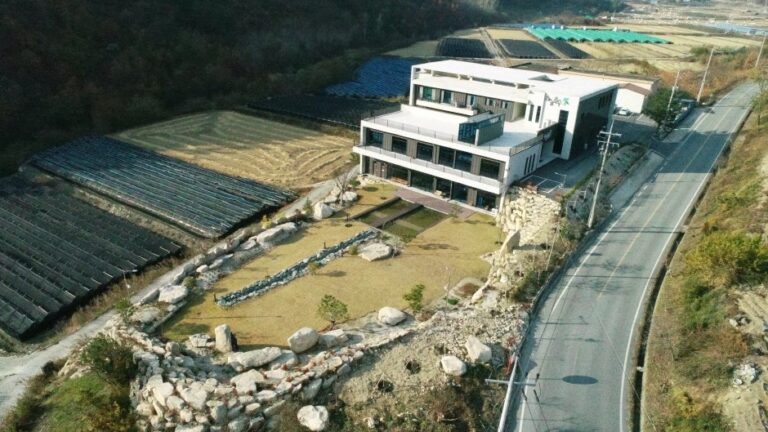 [Gyeongsangnam-do] Skylake (하늘호수)