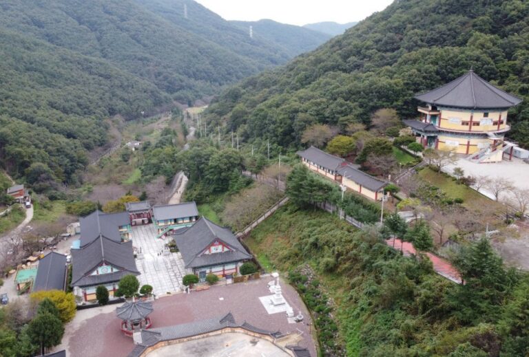 [Gyeongsangnam-do] Suamsa Temple (수암사)