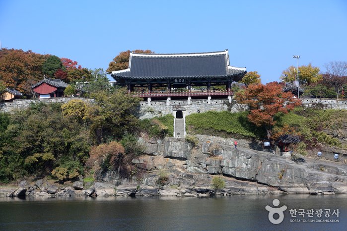 [Gyeongsangnam-do] Chokseongnu Pavilion (촉석루)