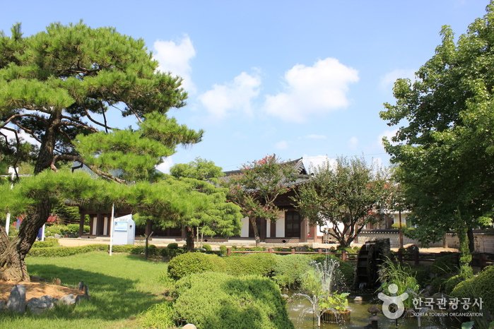 [Gyeongsangnam-do] The House of Changwon (창원의 집)
