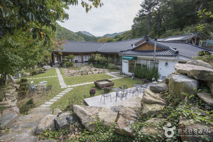 [Gyeongsangnam-do] Dals Garden  / 달의 정원