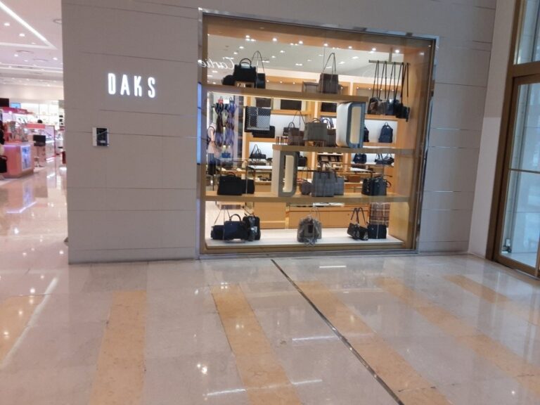 [Gyeongsangnam-do] Daks – Lotte Changwon Branch [Tax Refund Shop] (닥스 롯데창원)