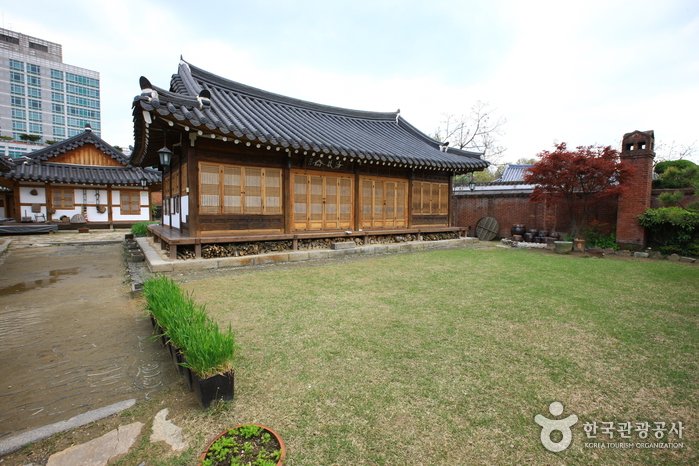 [Jeollabuk-do] Dongnagwon House (동락원)