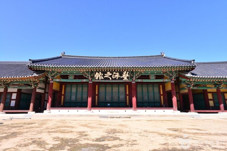 [Jeollabuk-do] Jeonju Pungpaejigwan Guesthouse (전주 풍패지관 (전주객사))