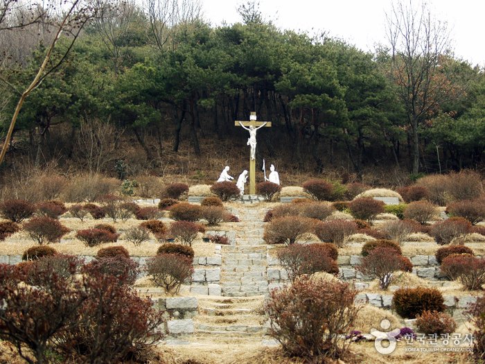 [Jeollabuk-do] Chimyeongjasan Holy Ground (치명자산성지)