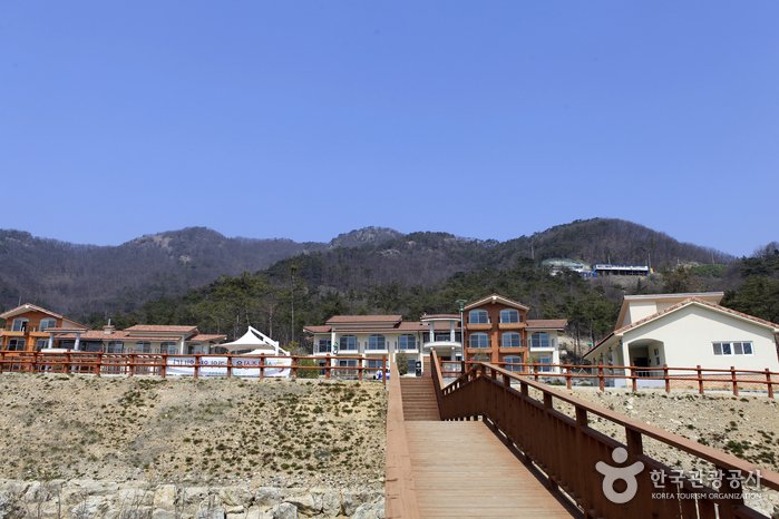 [Jeollabuk-do] Byeonsan Natural Recreation Forest (변산자연휴양림)