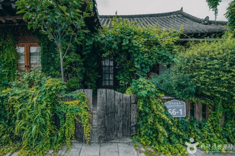 [Jeollabuk-do] Gyo Dong Sal Rae (교동살래)