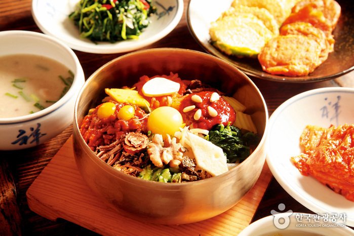 [Jeollabuk-do] Gogung Jeonju Main Branch (고궁 전주본점)