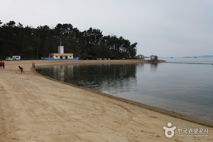 [Jeollanam-do] Dolmeori Beach (돌머리해변)