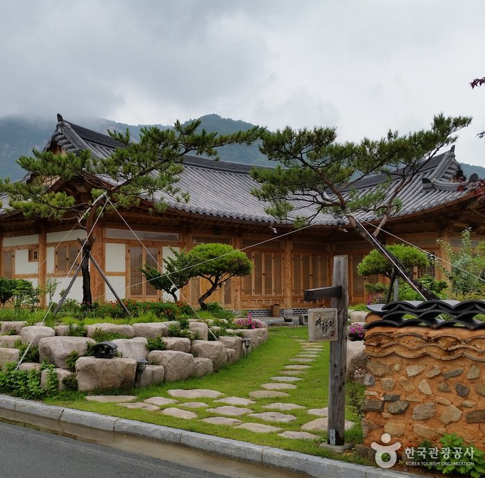 [Jeollanam-do] Yeorakjae (여락재)