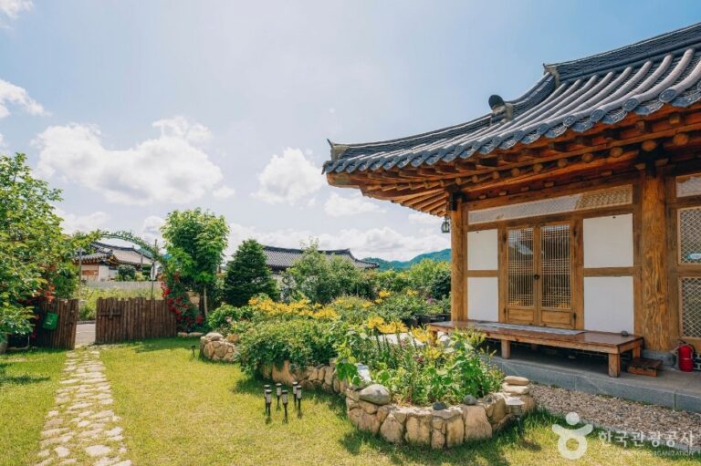 [Jeollanam-do] Dalbit Hanok Experience Byeolyu Punggyeong (달빛한옥체험 별유풍경)