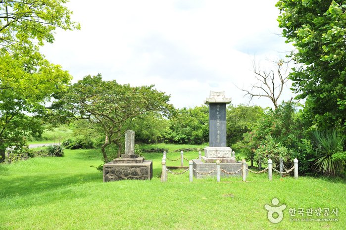 [Jeju] Gimnyeongsagul Cave [UNESCO World Heritage] (김녕사굴 [유네스코 세계자연유산])