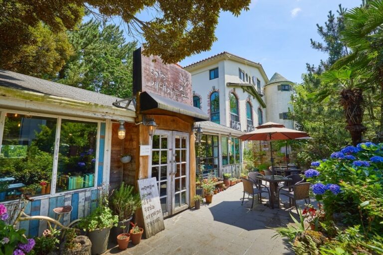 [Jeju] Jedae Ganeungil (제대가는길)